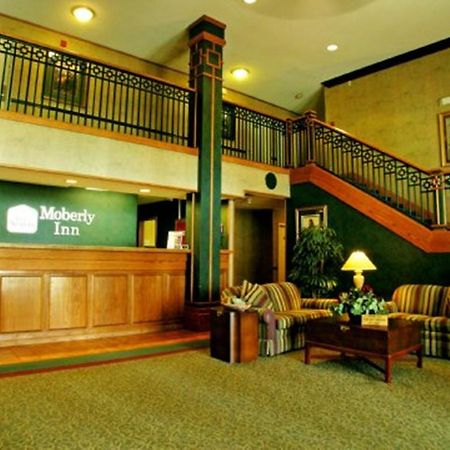 Moberly Inn & Suites Exterior foto